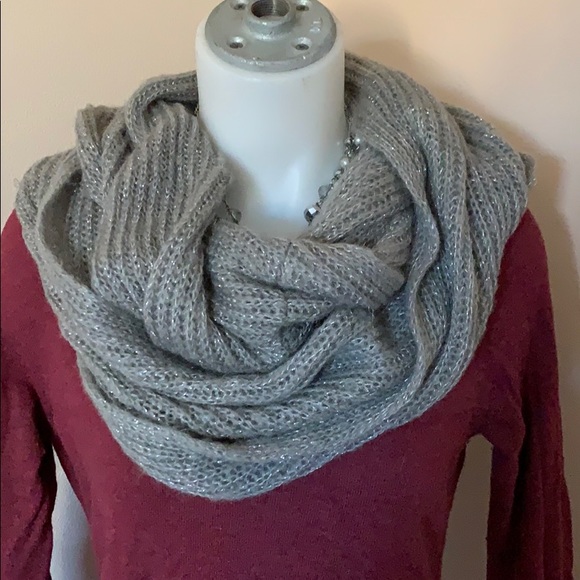 Apt 9 Silver Infinity Wrap - Picture 2 of 4